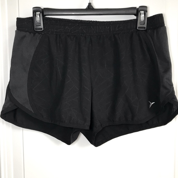 Old Navy Pants - 🔴 4/$15 ON Active black print athletic shorts sz M in EUC